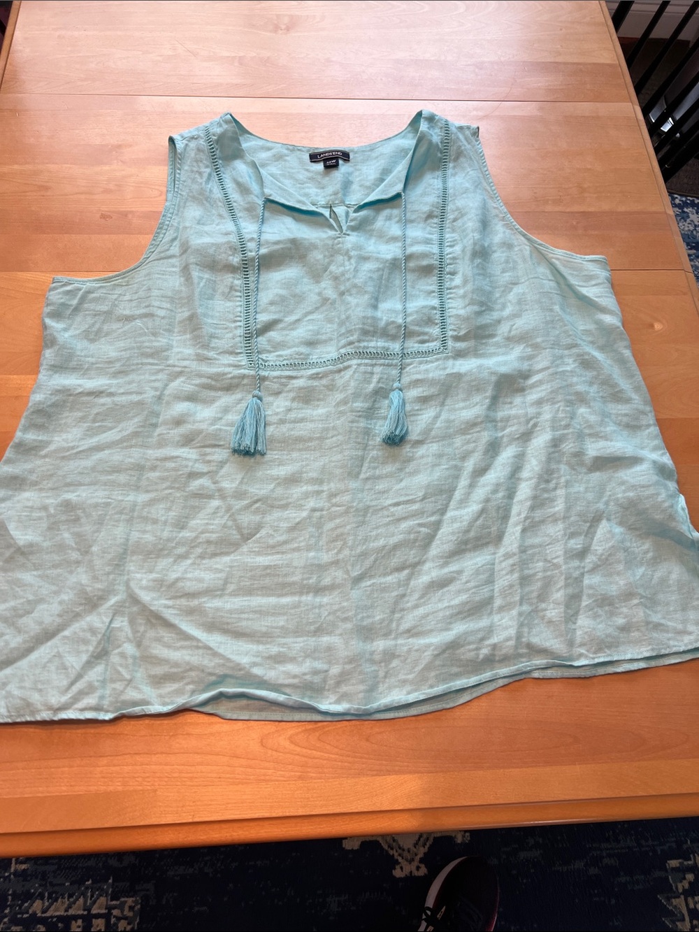 Lands End 22w linen blue sleeveless shirt